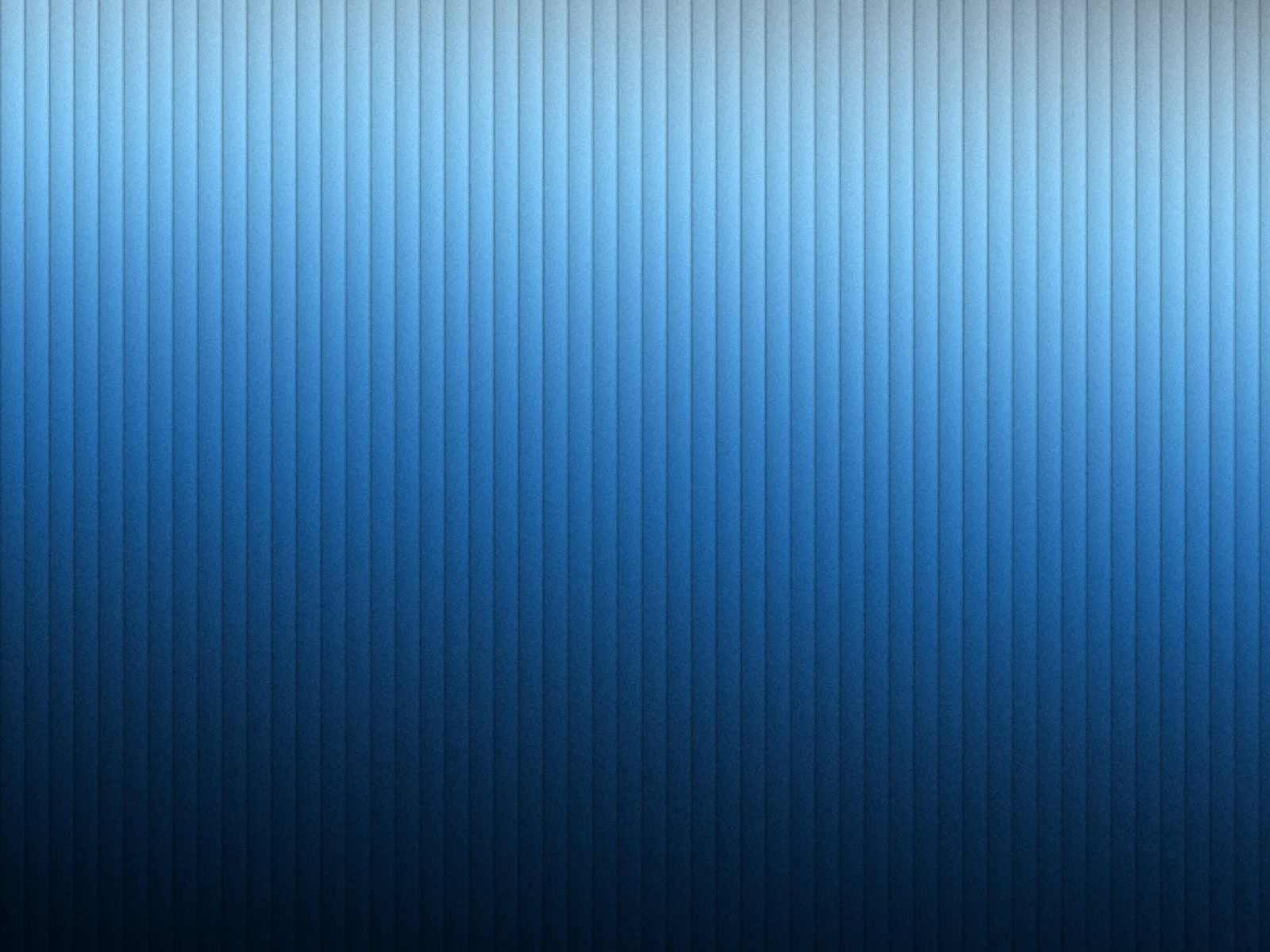 Cold tide: glass gradient in blue and white