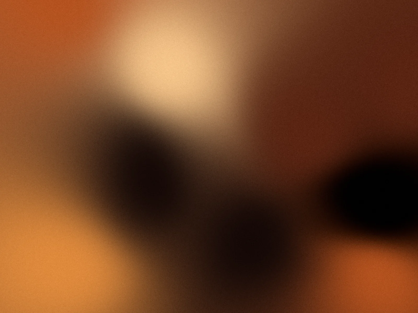 Soft weather: grainy mesh gradient in orange and sand